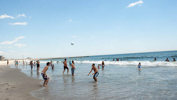 Volunteer at Rockaway Beach