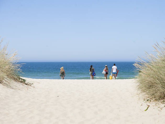 Praia da Cabana do Pescador | Atracções | Grande Lisboa, Lisboa