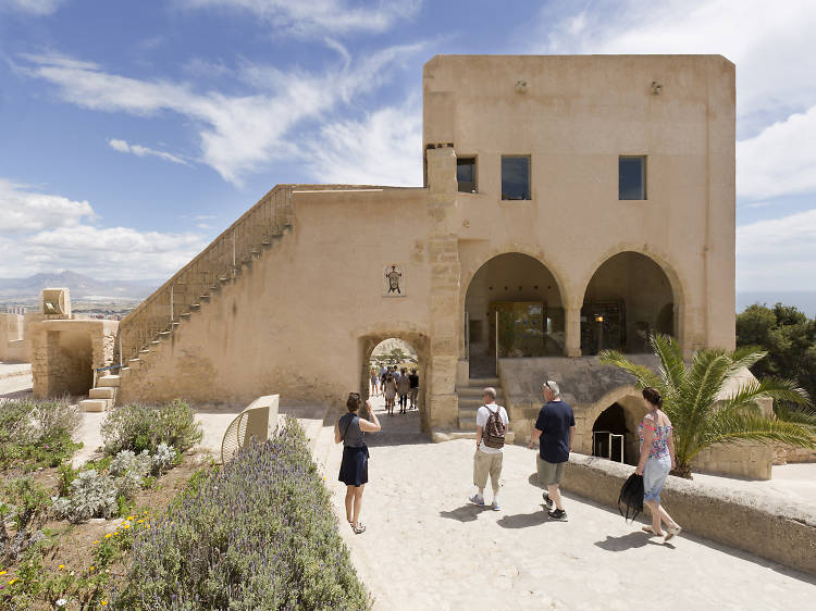 Santa Bárbara Castle