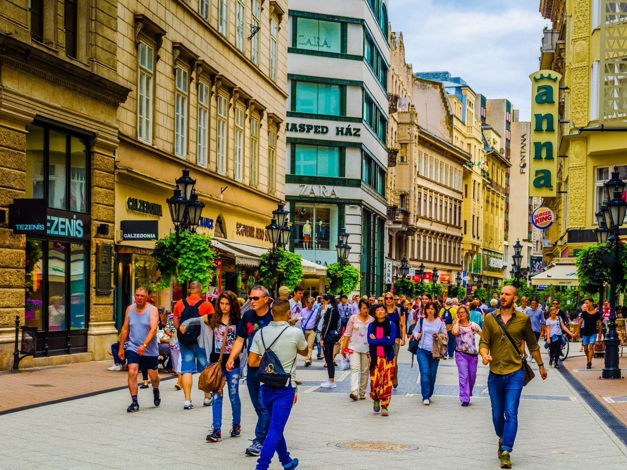 21 Best Things to Do in Budapest This Year