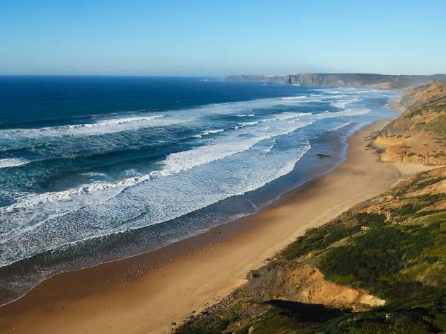 Praia de Vale Figueiras Praia de Vale Figueira