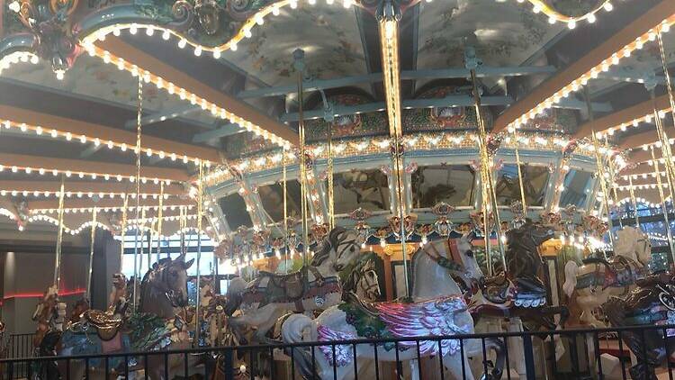 Memphis Grand Carousel 