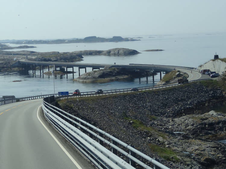 Drive along the Atlantic Ocean Road