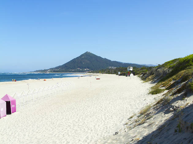 Praia do Moledo Praia do Moledo