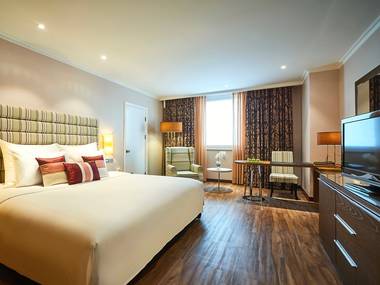 Check in: Windsor Plaza Hotel Ho Chi Minh Check in: Windsor Plaza Hotel Ho Chi Minh