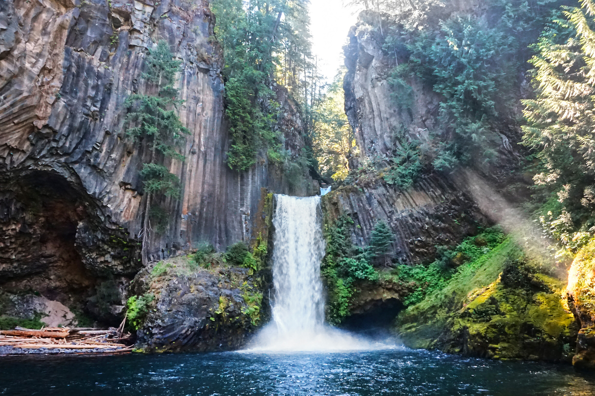 places to visit in oregon in august