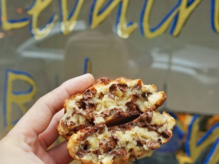 Famous NYC Cookie Spot 'Levain Bakery' Has A Delicious Outpost In