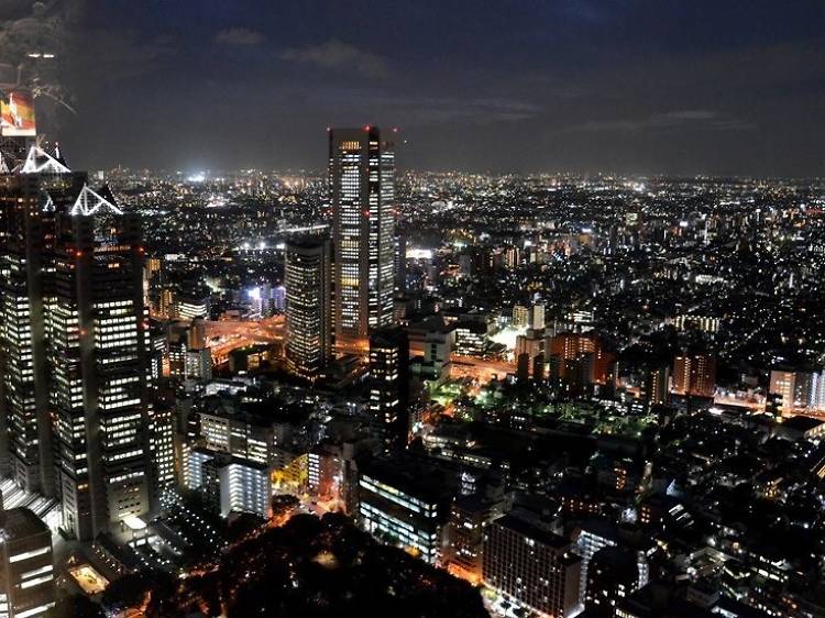 Admire the Tokyo skyline for free