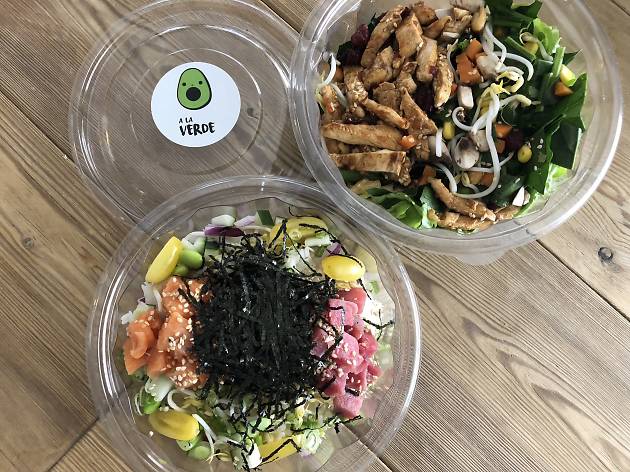 Poke y ensalada de A La Verde Poke y ensalada de A La Verde