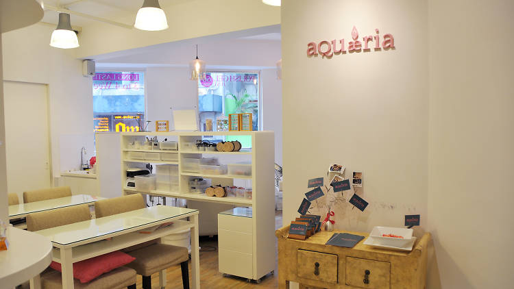 aQuaeria Nail Salon