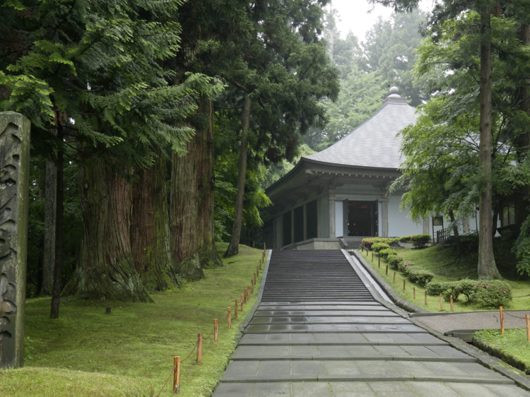 A temple tour of Iwate and Tokyo