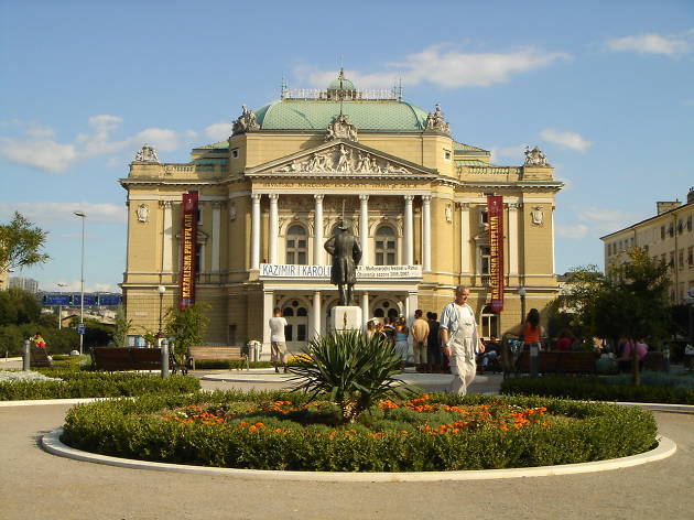 Croatian National Theatre • Rijeka Croatian National Theatre • Rijeka