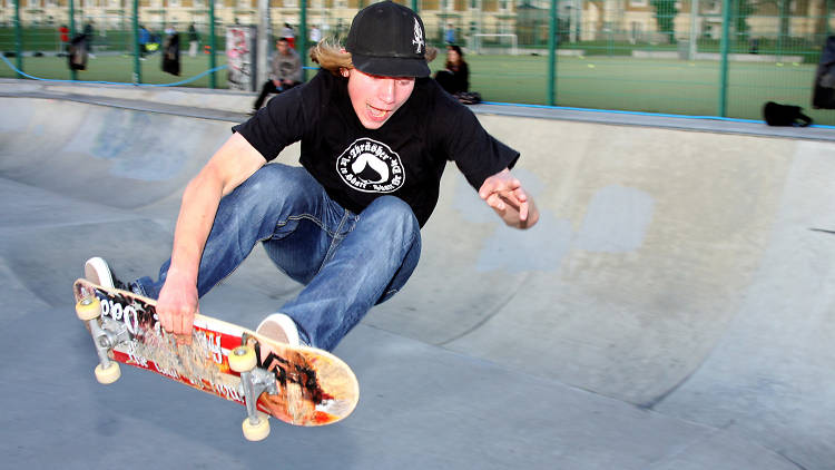 Cantelowes Concrete Bowl and Skatepark