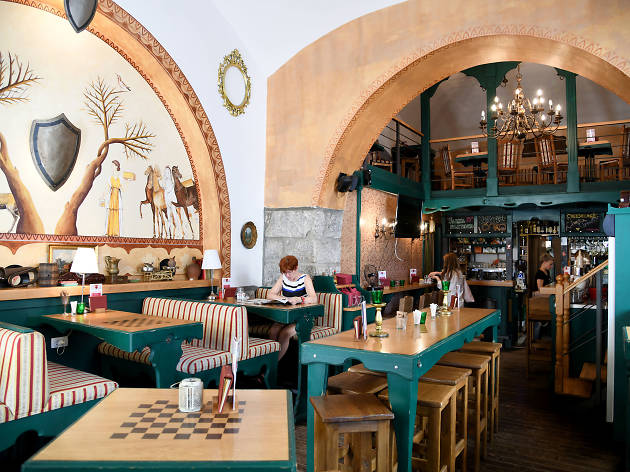 King's Caffe Food Pub King's Caffe Food Pub