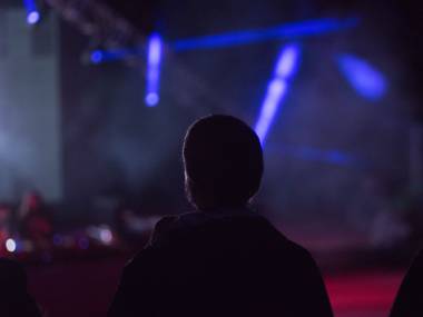 若者はクラブに行きづらい?東京の夜遊び方法を考える 若者はクラブに行きづらい?東京の夜遊び方法を考える