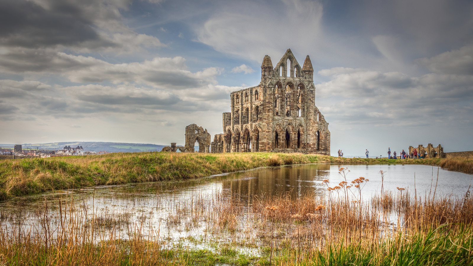 whitby tourist attractions
