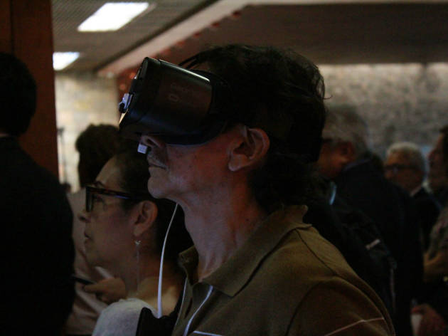 El túnel de la serpiente Realidad virtual en museo de antropología
