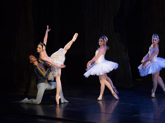 El lago de los cisnes de la Compañía Nacional de Danza