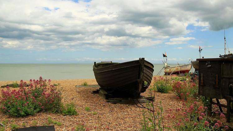 Soak up the vibes at Deal beach