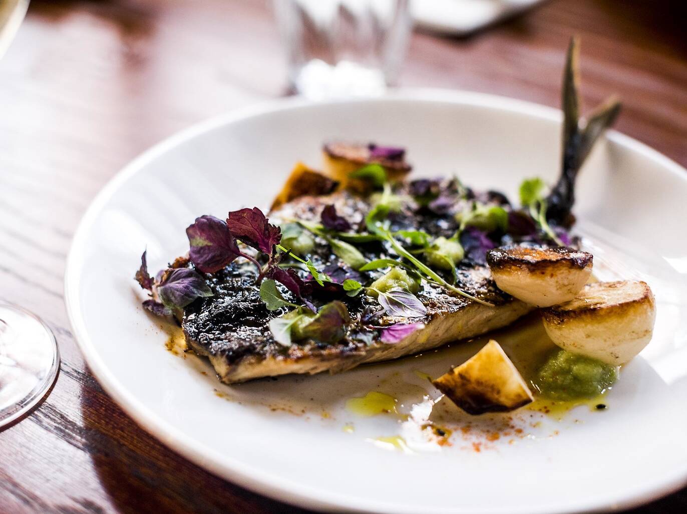 24 Best Restaurants in Leeds You Need To Try