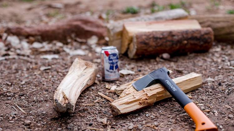 Extreme Axe Throwing Miami