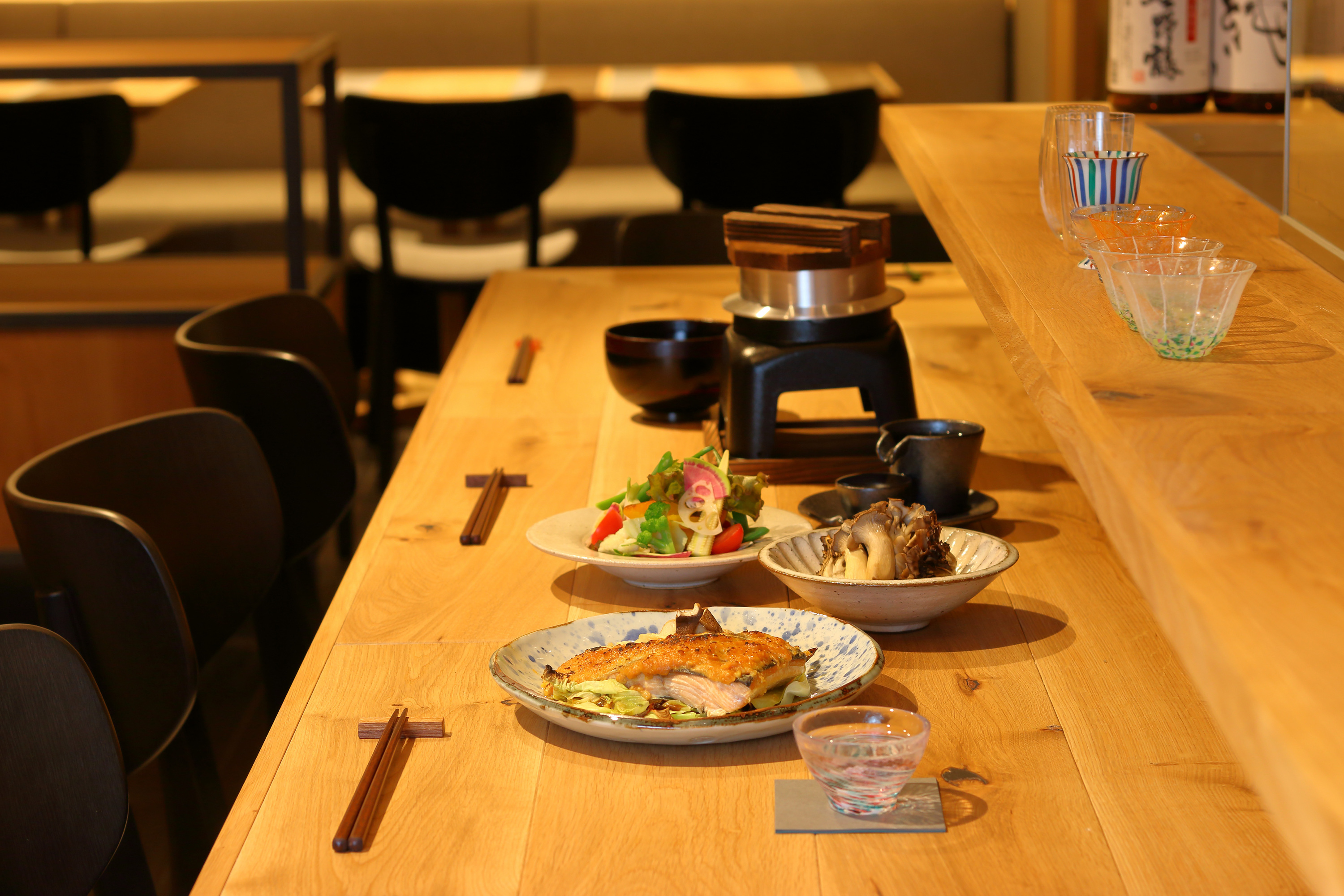 Iya Iya Sanbai Restaurants In Gaienmae Tokyo