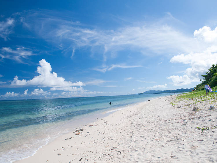 Laze on the beaches of Okinawa