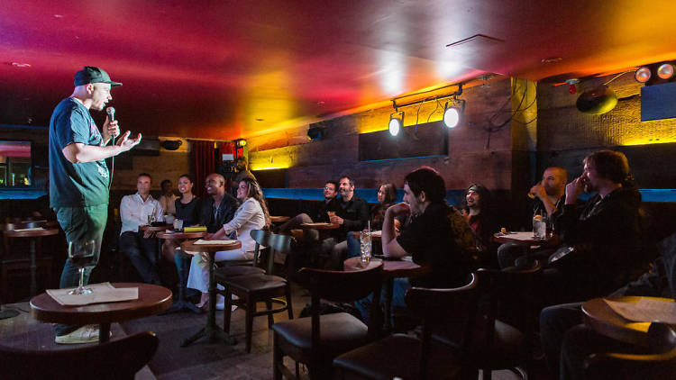 Best Comedy Clubs In Nyc To See Stand Up And Improv