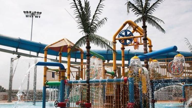 jurong west swimming complex