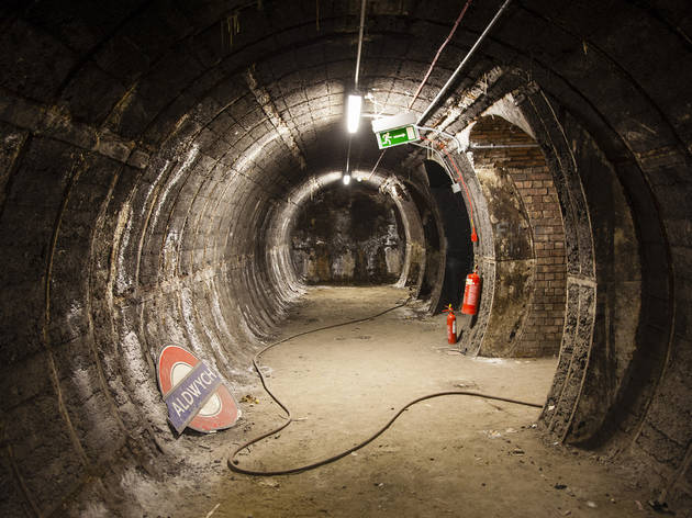 You can now take a tour around Aldwych’s disused tube station Pics of the disused underground station at Aldwych / Strand