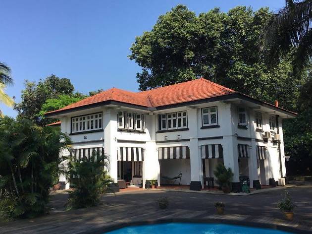 colonial house colonial house