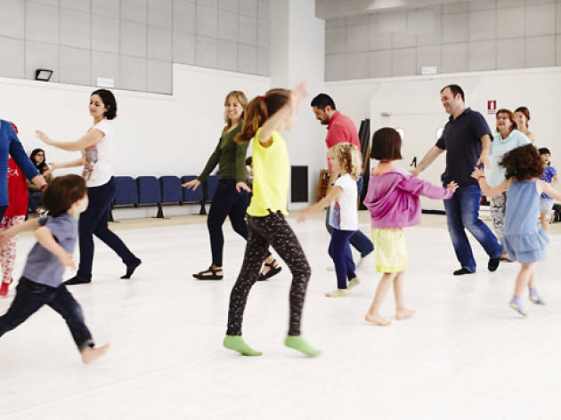 Dansa en família Dansa en família