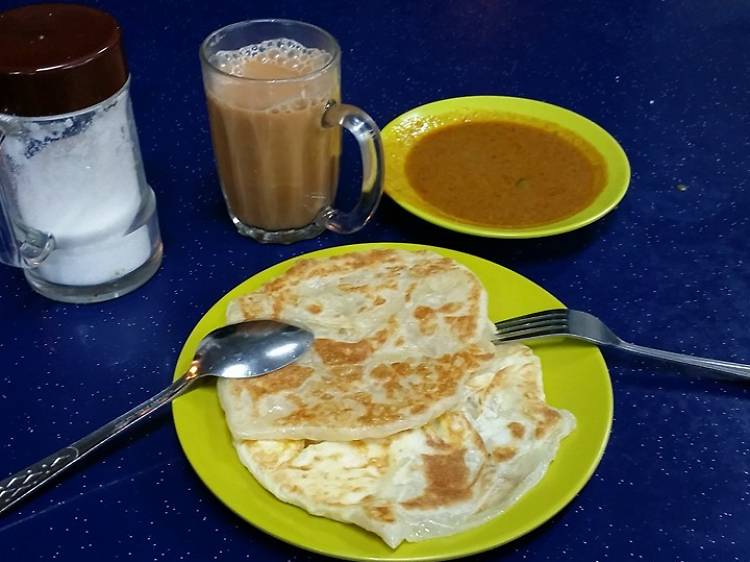 Thasevi Food Famous Jalan Kayu Prata