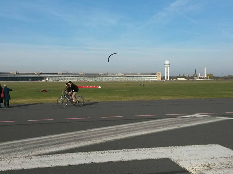 Explora Berlín en bicicleta