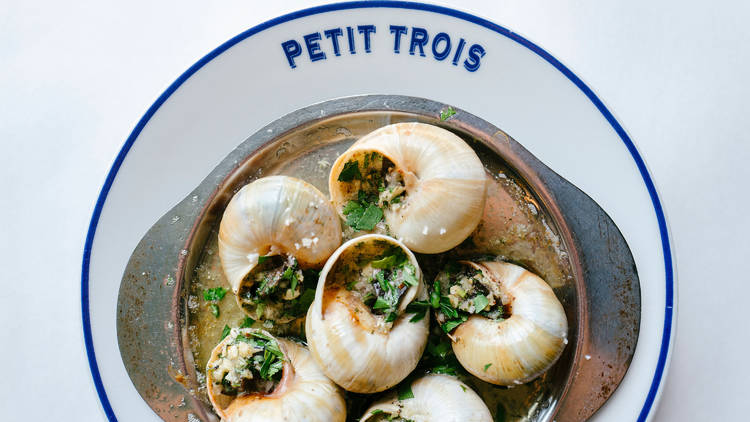 Petit Trois Valley Restaurants In Sherman Oaks Los Angeles