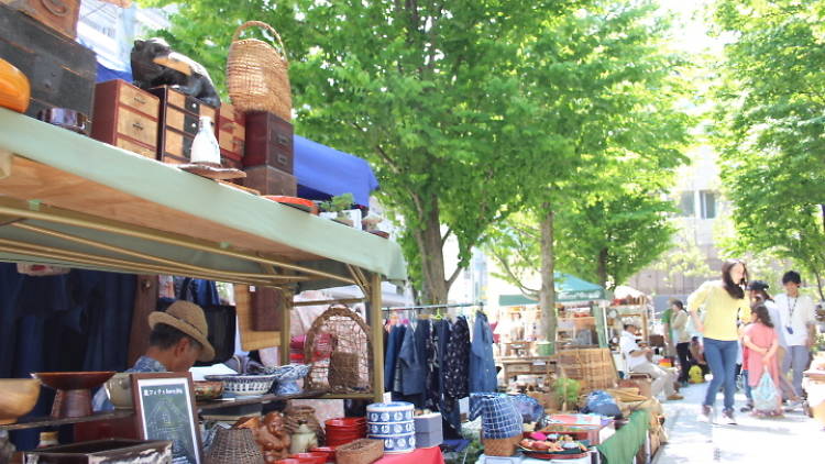 Tokyo Romantic Market