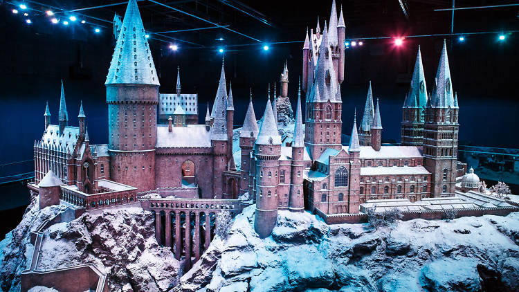 DO NOT REUSE. Hogwarts castle model in the snow for Warner Bros Studio Tour campaign.