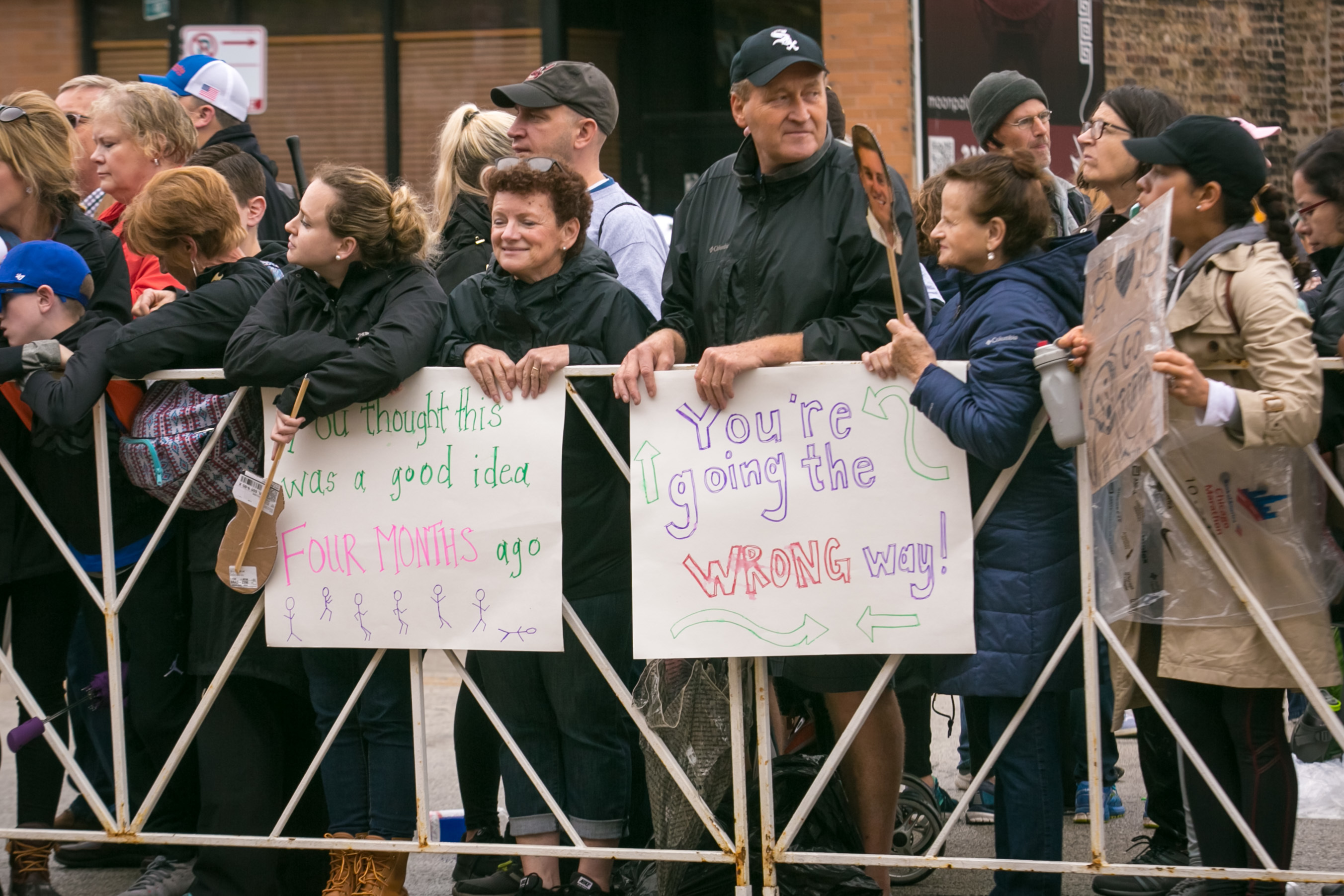 chicago marathon signs 2018, chicago marathon 2018