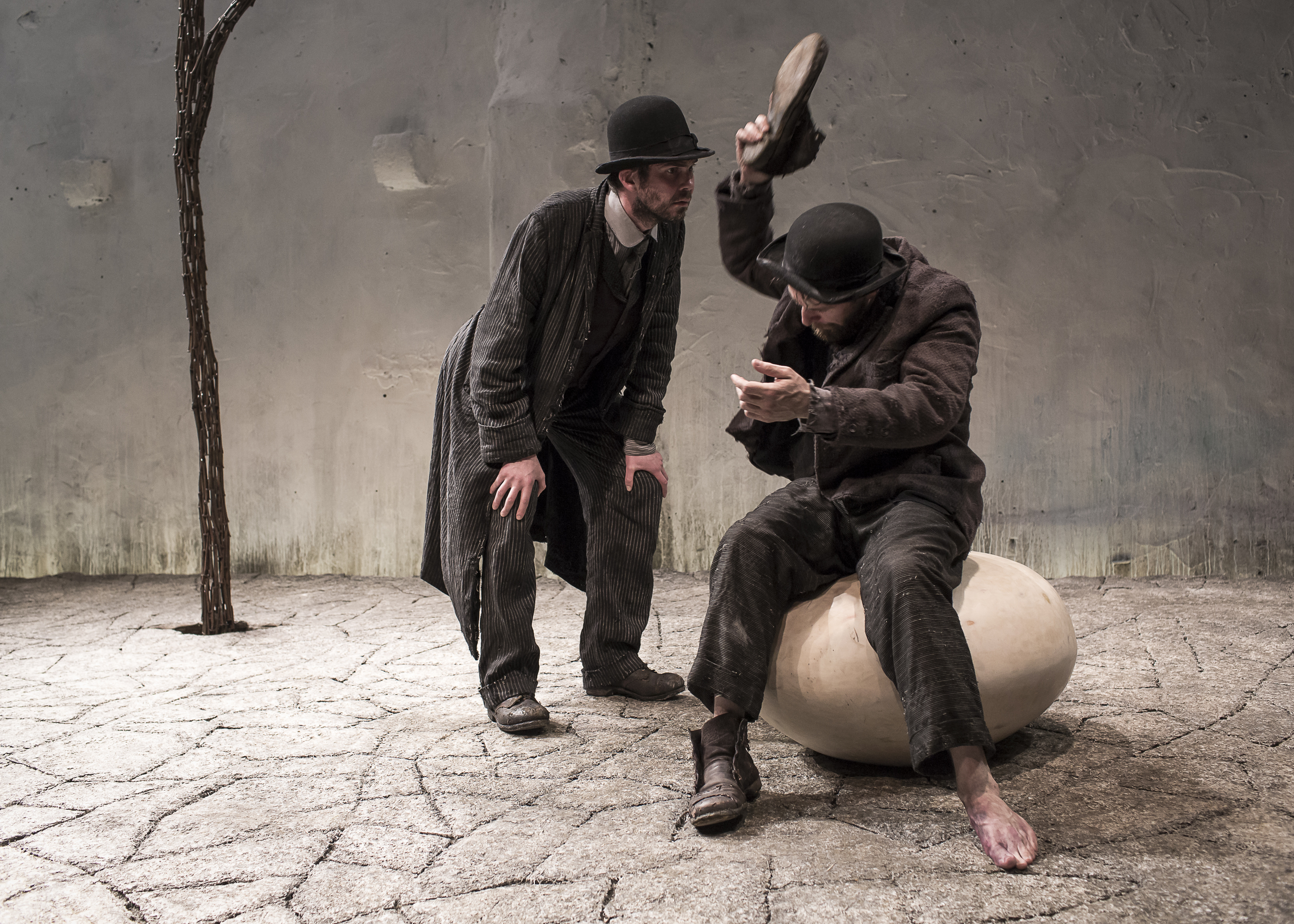 waiting for godot as an existentialist play