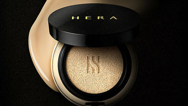 Hera Black Cushion SPF34/PA++