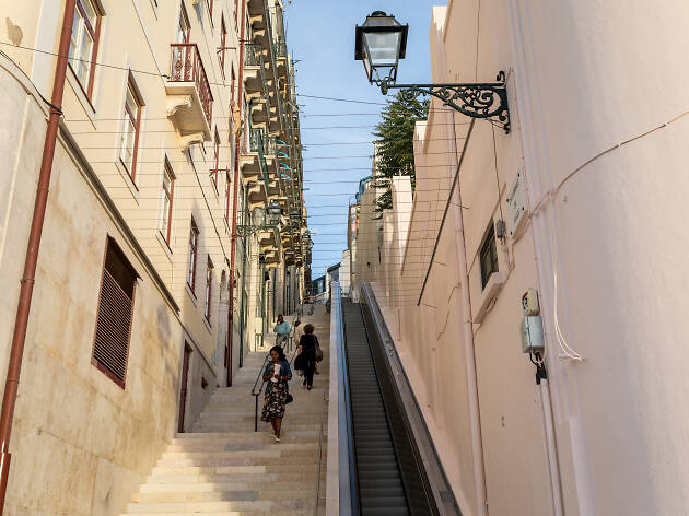 As escadas rolantes do Martim Moniz já funcionam As escadas rolantes do Martim Moniz já funcionam