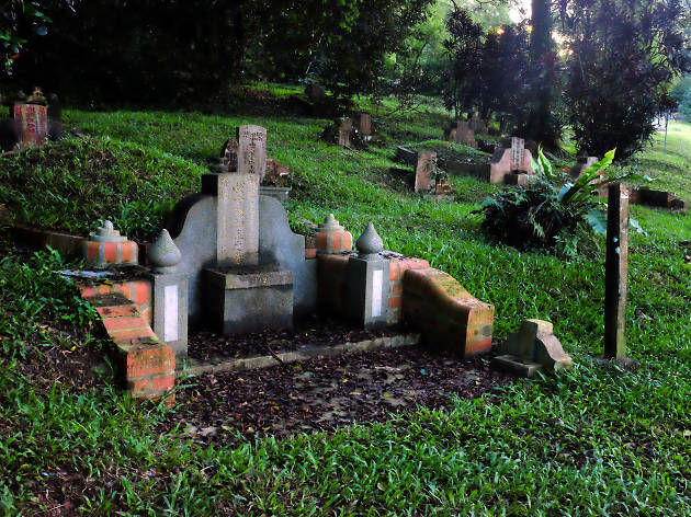 bukit brown cemetery