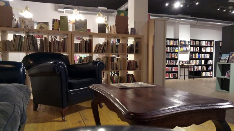 La Lumbre Librería