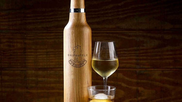 C'est La Vie Oak Bottle