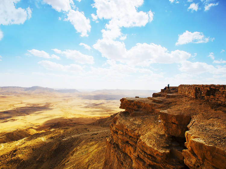 Hike through the Ramon Crater