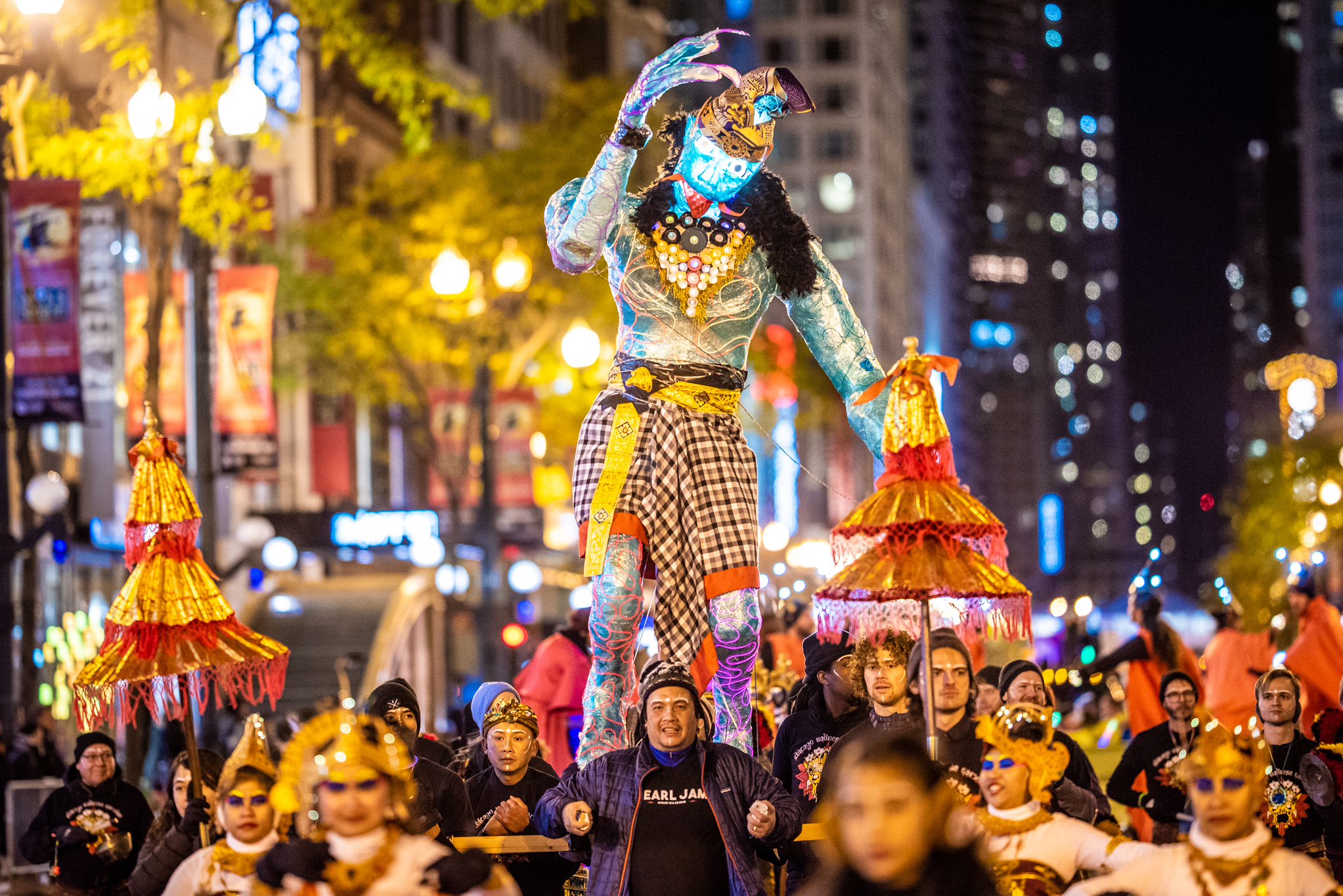 arts in the dark 2018, halloween parade