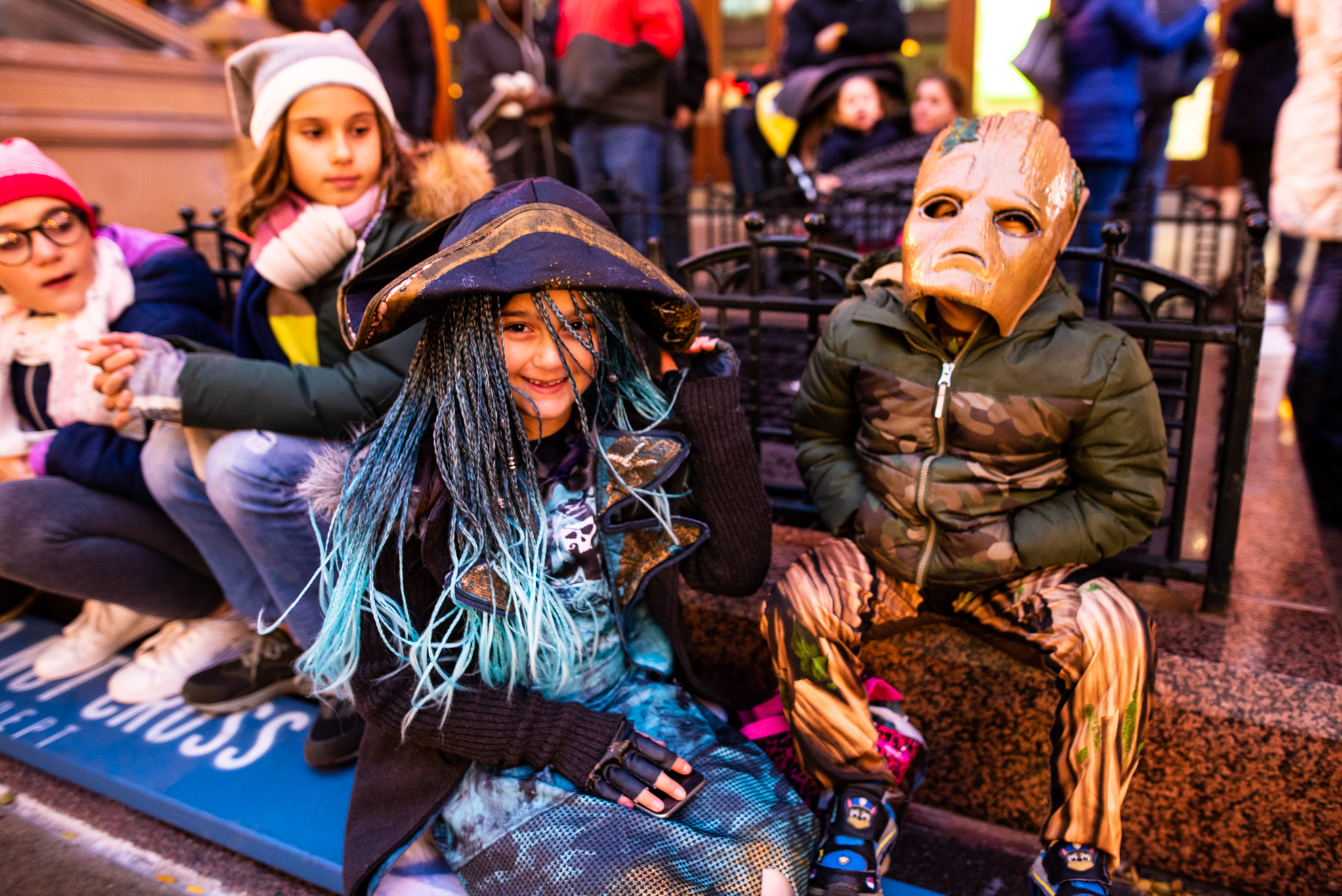 arts in the dark 2018, halloween parade