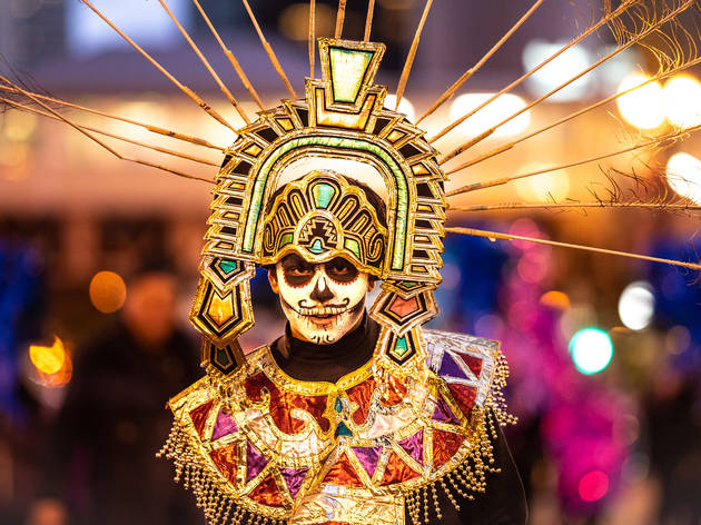 arts in the dark 2018, halloween parade