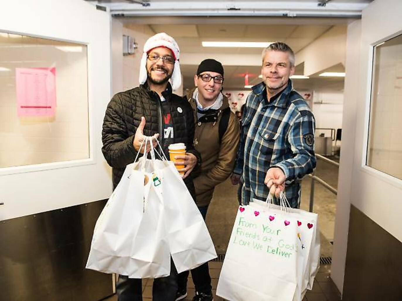 5 Holiday Volunteer Opportunities in NYC, Including Thanksgiving