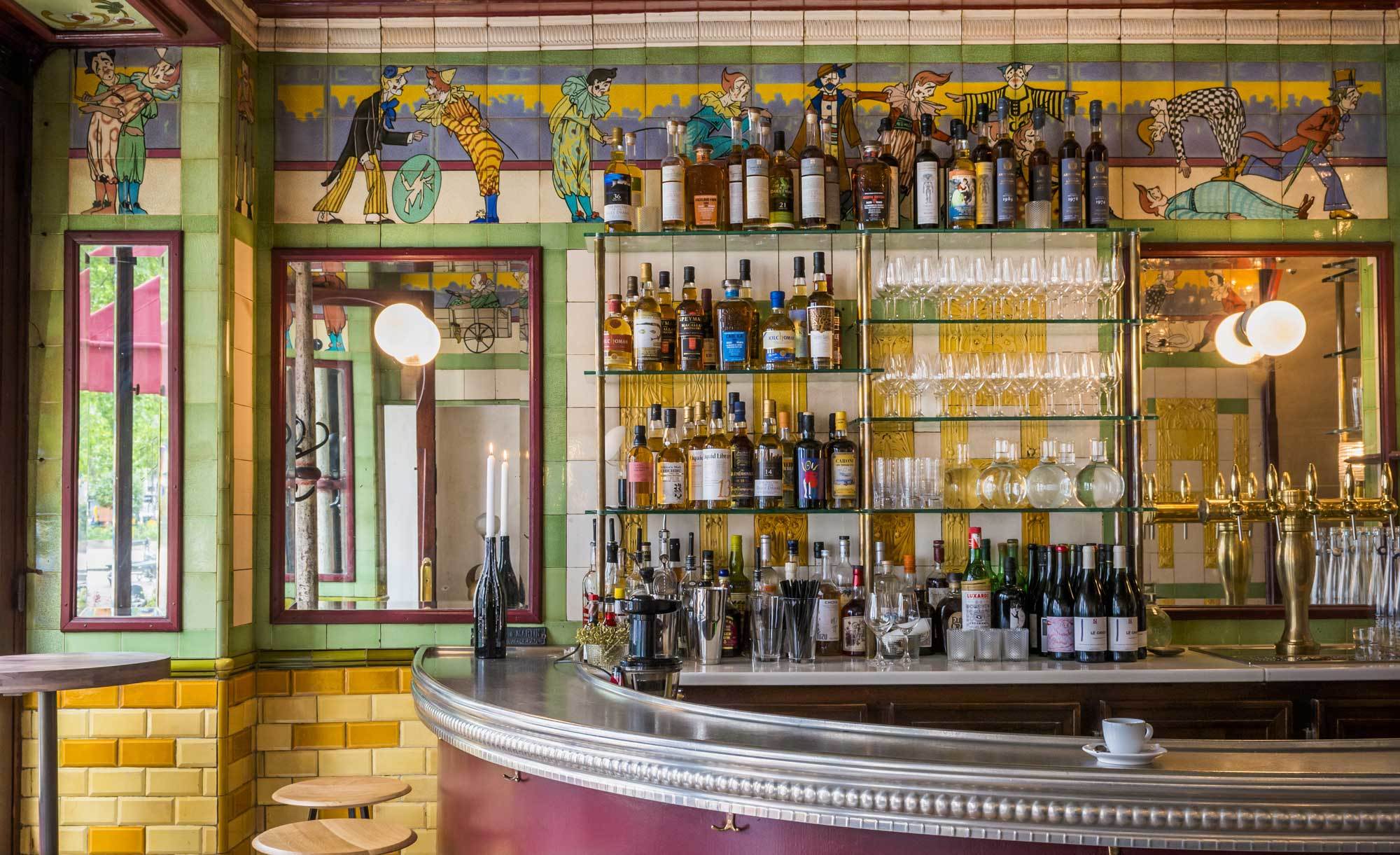 Le Clown Bar, bistrot d